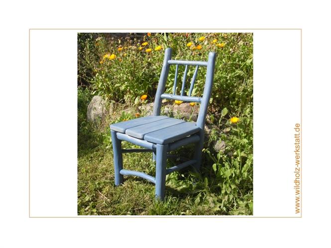 Wildholzstühle in verschiedenen Ausführungen